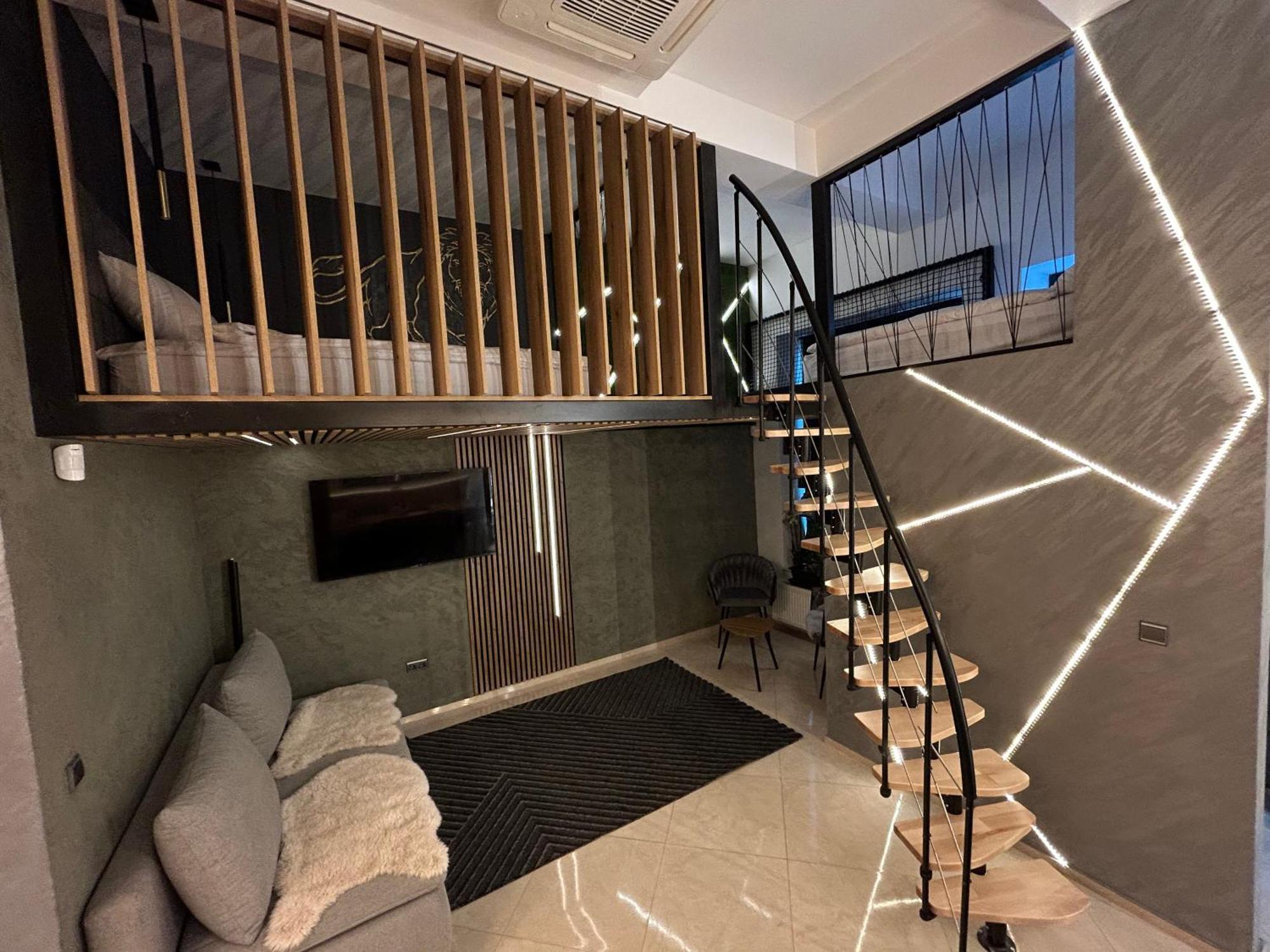 Leo Apartment Suite & Private Spa Zone - Old City Bratislava Ngoại thất bức ảnh